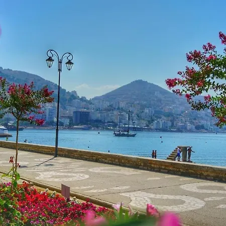 Saranda, As New-relax-calmapartment アパート