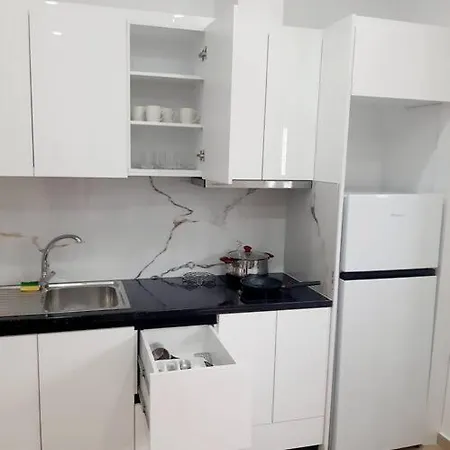 Saranda, As New-relax-calmapartment * Sarandë