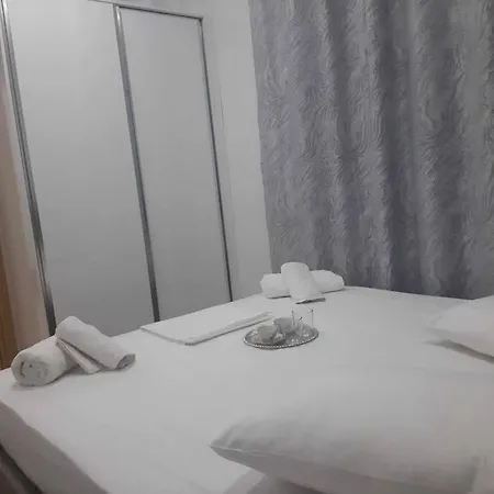 Appartement Saranda, As New-relax-calmapartment